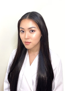 発毛技能士　花岡　純麗